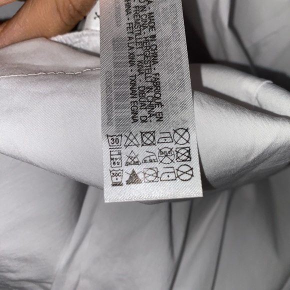 Water Repellent Princess Leia Bomber Jacket - Picture 7 of 7